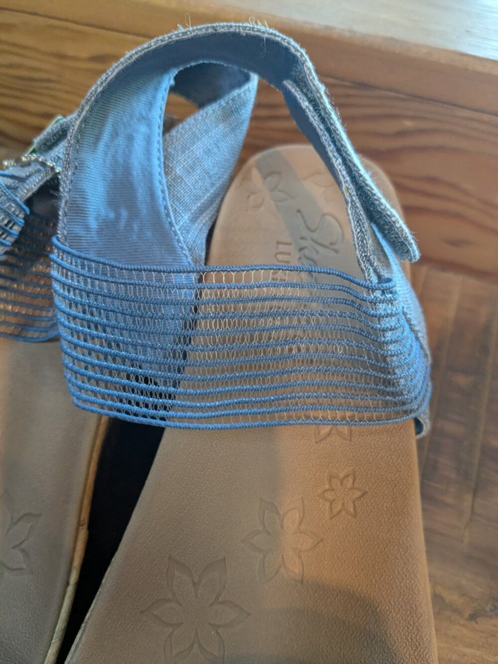 NEW Skechers "Beverlee Pretty Chic" Cork Wedge Sandals - Picture 5 of 10